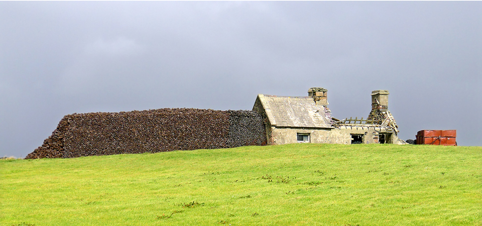 turf agaist ruin, Ballycroy 