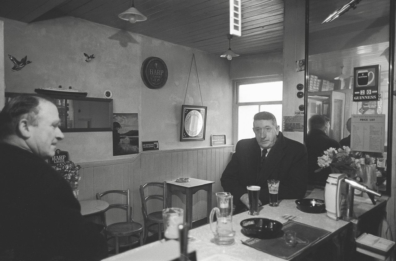 Pub Store, Achill 1974 © Con Mönnich